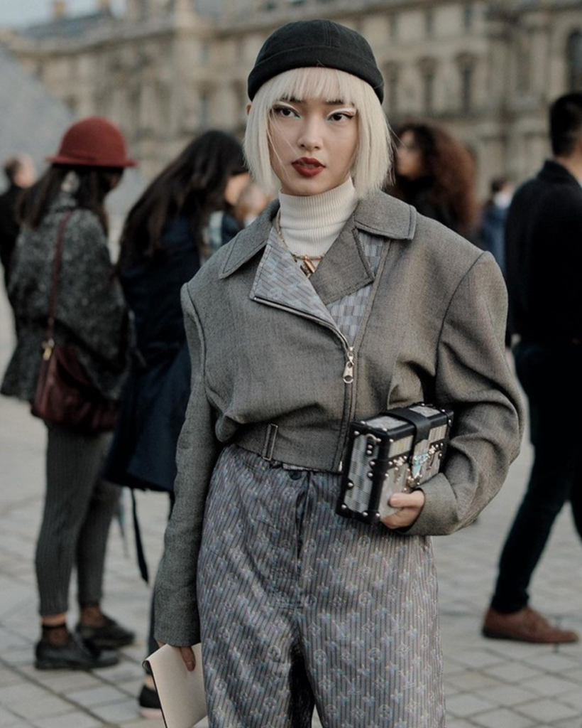 Figure 3 Hình ảnh Châu Bùi tại show LV.