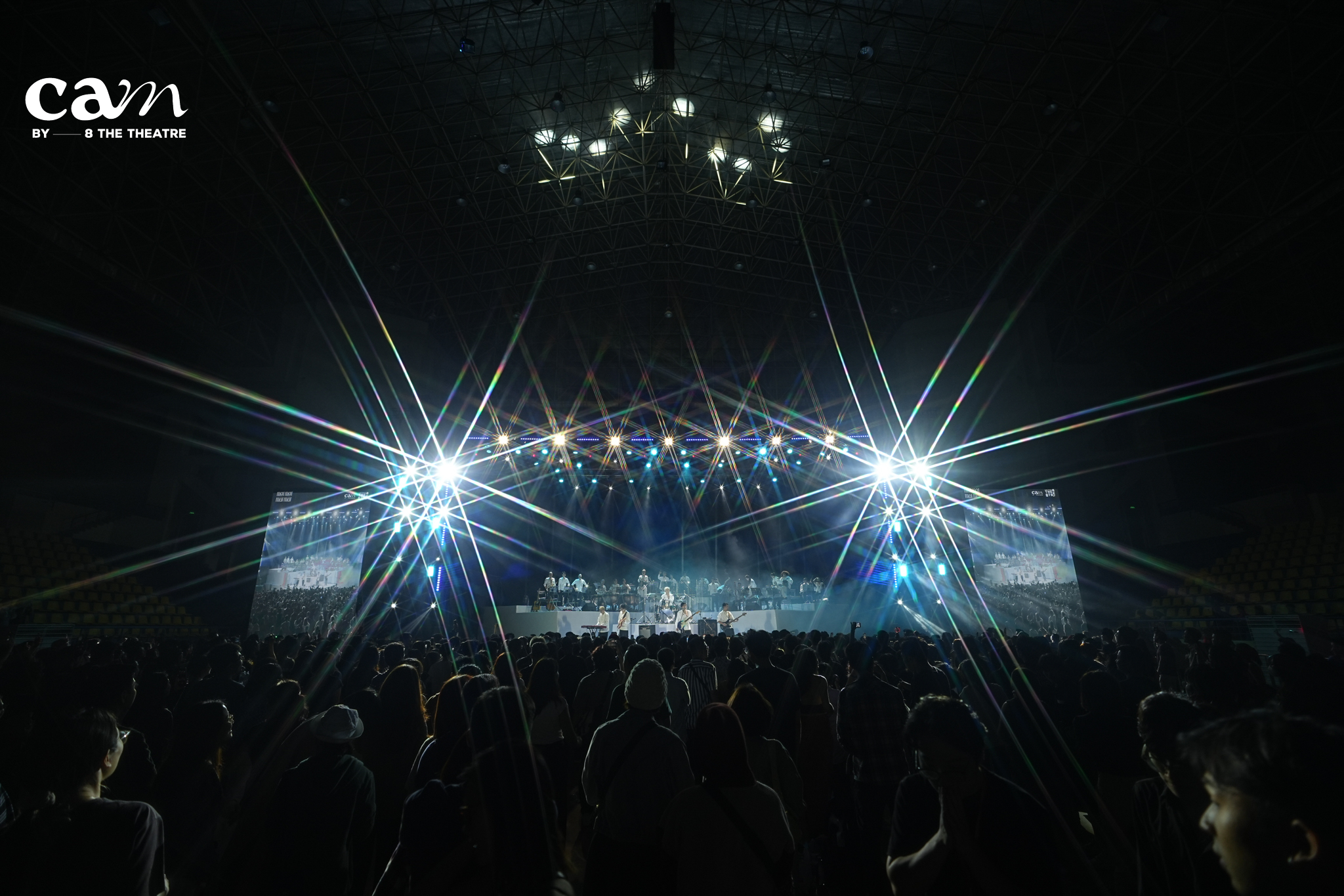 Bữa tiệc nghệ thuật lớn nhất tháng 3 năm 2023 do CAM by 8 the Theatre tổ chức với sự hiện diện của những nghệ sĩ indie Việt nổi bật. (ảnh: Cam by 8 Theatre).